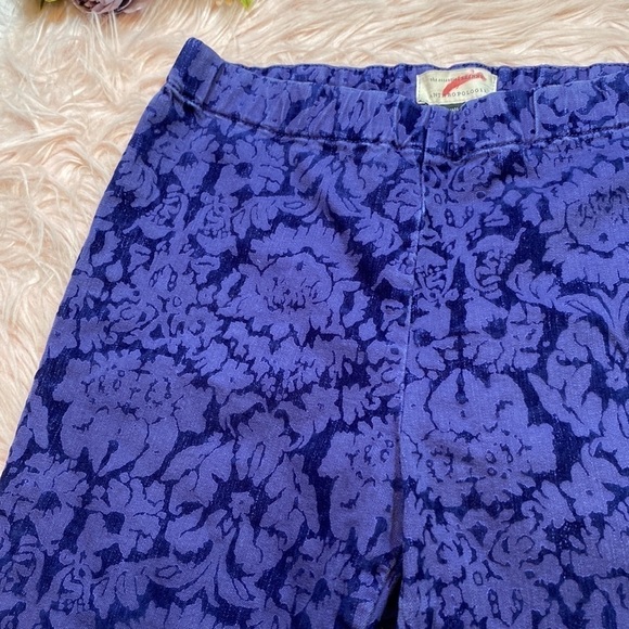 Anthropologie The Essential Skinny Indigo Floral Velvet Pants sz 4 - Picture 3 of 11